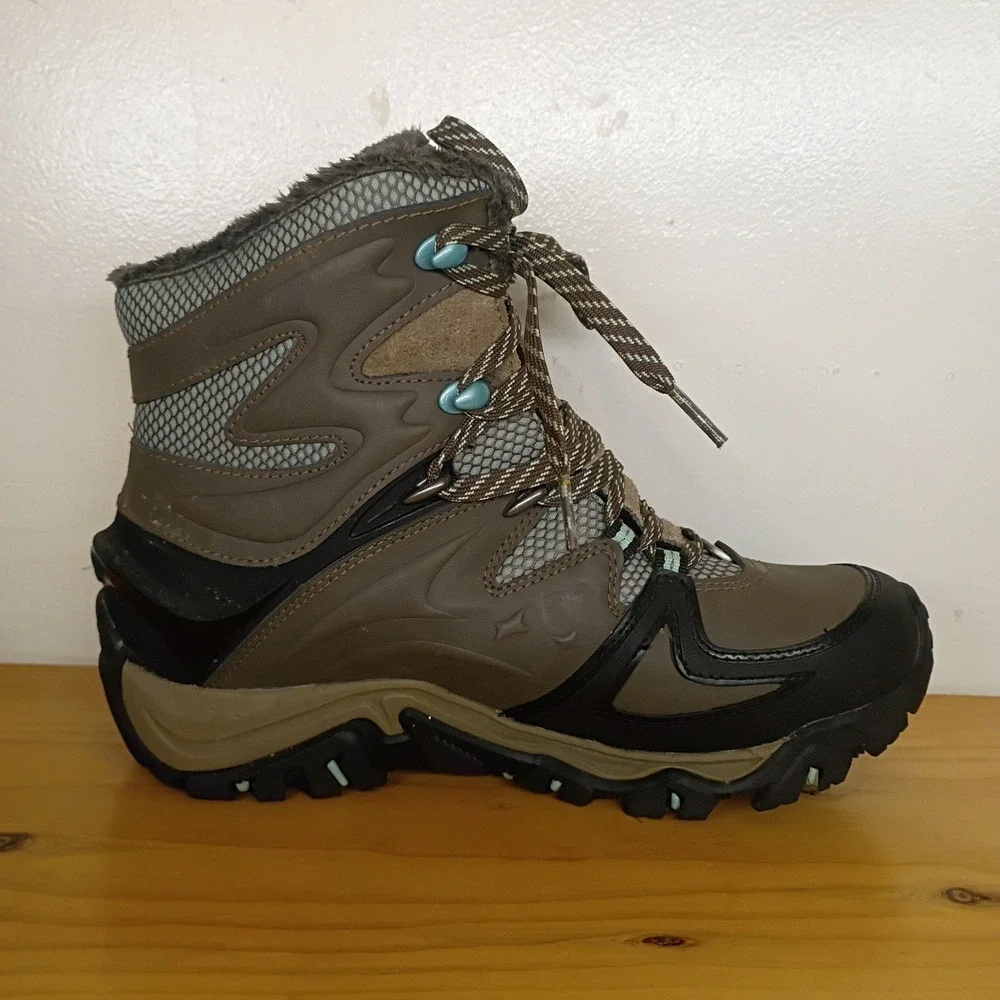 Merrell Polarand 8 Waterproof‎ 400gr Hiking Boots Shoes Women's 7 Faux Fur